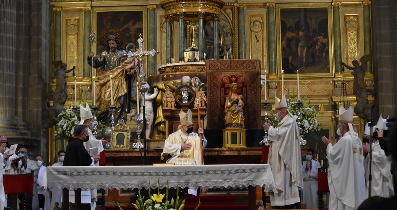 Mons. Francisco Jesús Orozco, acompaño al nuevo obispo de Jaén en su toma de posesión
