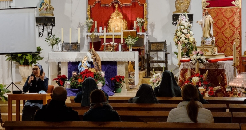 En Guadix ha comenzado su recorrido por la diócesis la imagen peregrina del Corazón de Jesús