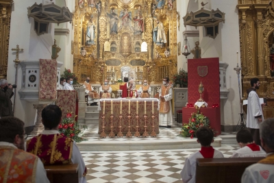 Galería de imágenes de la celebración de la Misa hispano-mozárabe en la Colegiata de la Abadía