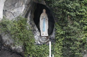 Virgen-de-Lourdes-2
