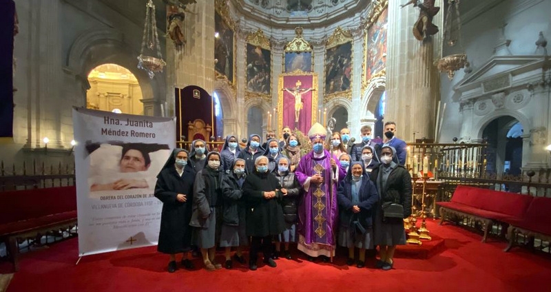 Misa de acción de gracias en la Catedral por la proclamación como venerable de la hermana Juanita, religiosa Obrera del Corazón de Jesús