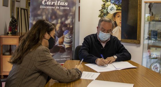 Sevilla de Moda colabora con Cáritas Diocesana para promover la cultura de la segunda oportunidad y la economía solidaria