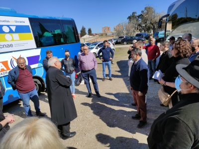 D. Javier el sábado 2 de abril en la salida de dos autobuses desde el Seminario Mayor.