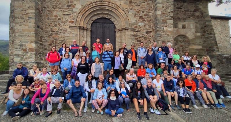 93 peregrinos accitanos recorren el Camino Primitivo a Santiago de Compostela