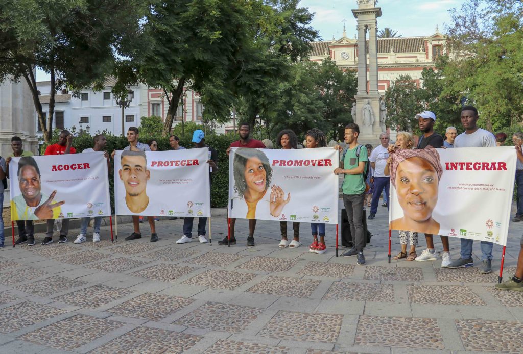 Nuevo Círculo de Silencio para conmemorar el Día internacional de las Personas Migrantes