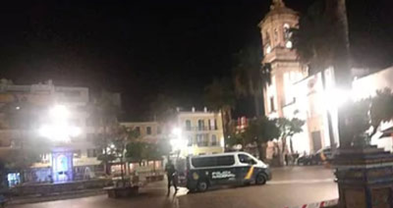 Muestras de dolor y condena ante el atentado sufrido en dos iglesias de Algeciras