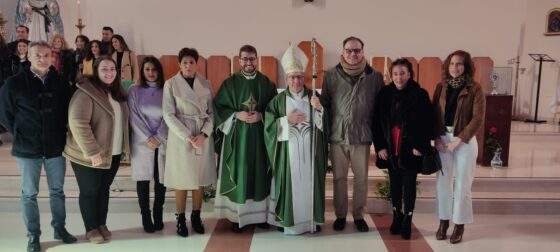 Visita pastoral a las parroquias de la Sagrada Familia y de la Beata Eusebia Palomino de Huelva