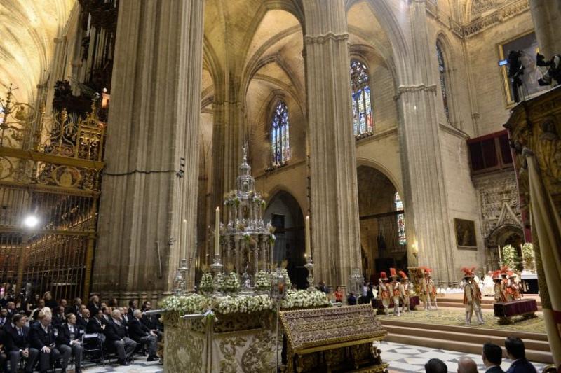La alta probabilidad de lluvias obliga a cambiar la procesión del Corpus al interior de la catedral