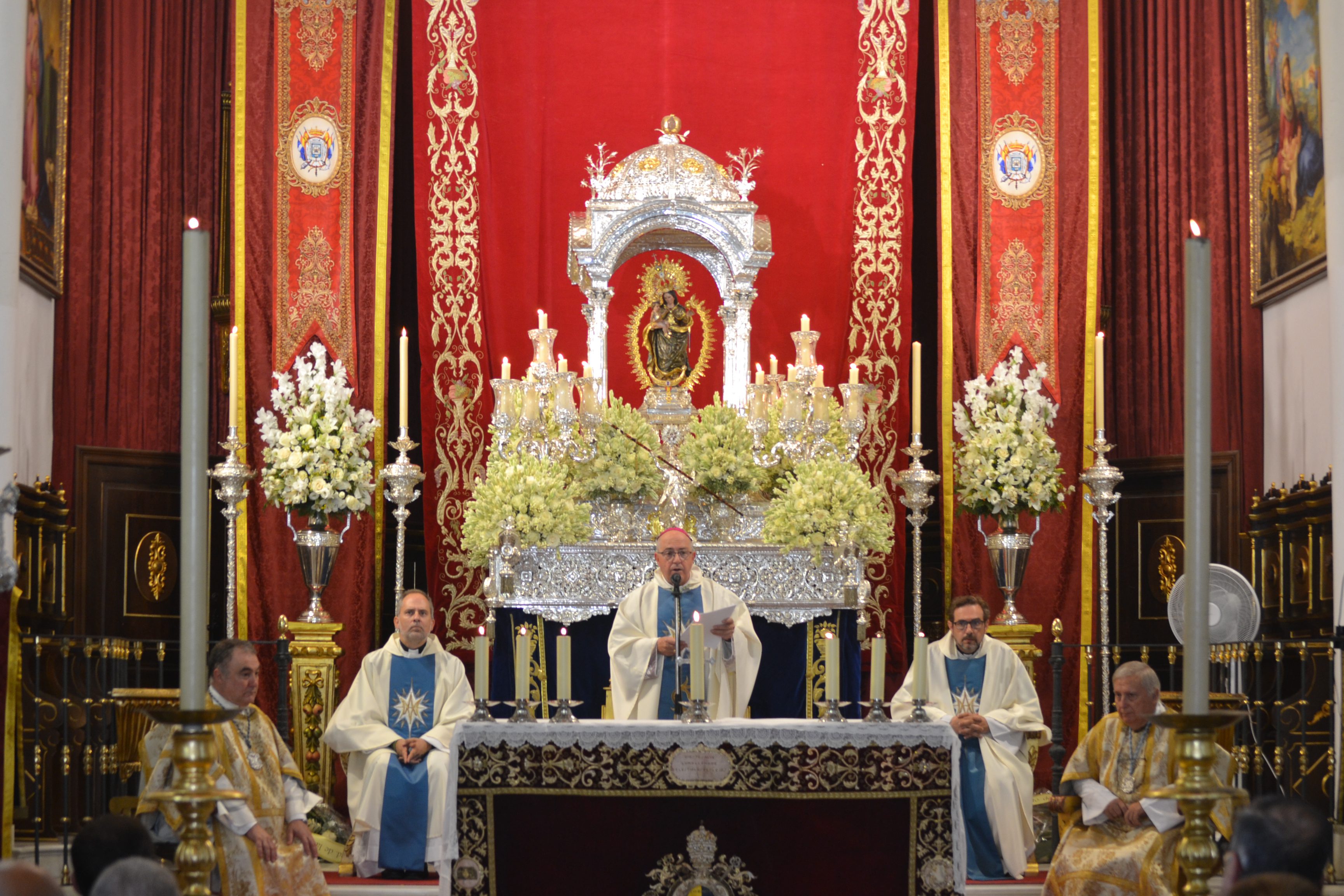 El Obispo preside la Función Principal de la Hermandad de Ntra. Sra de la Cinta en el día de la Natividad de la Virgen y de la Patrona de Huelva