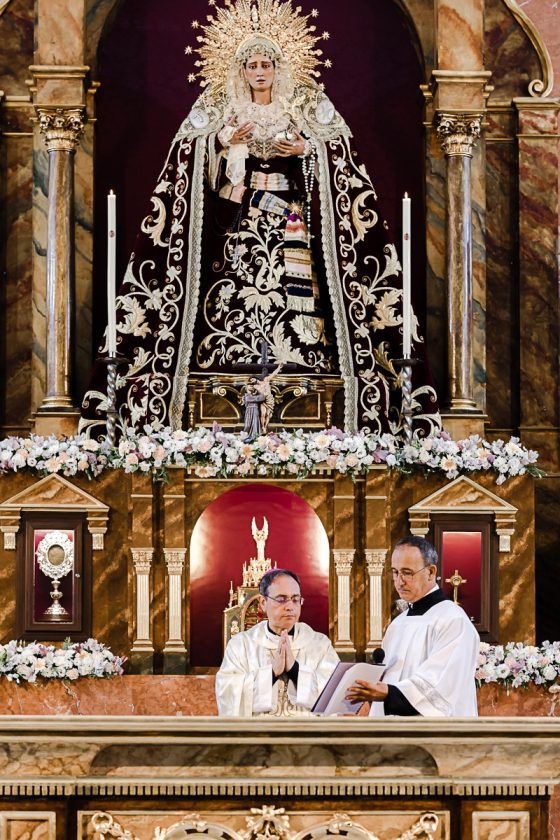 Nuestra Señora de los Desamparados, Parque Alcosa, ratablo, monseñor Teodoro León, Sevilla