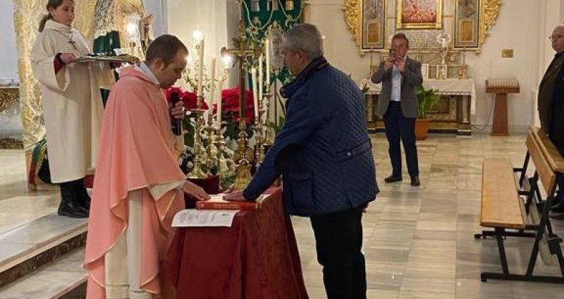 La nueva directiva en la Hermandad del Sepulcro y la Esperanza, de Caniles, juró sus cargos