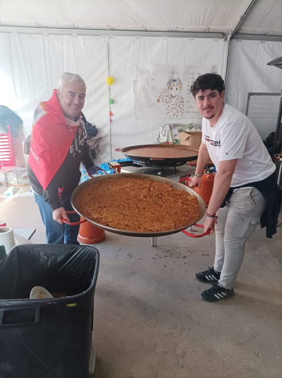 Voluntarios sevillanos en Valencia (5)