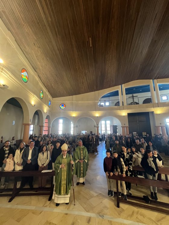 Visita Pastoral-Monseñor León-Parroquia Sta Maria y San Miguel-Alcala de Guadaira-Feb25 (12)