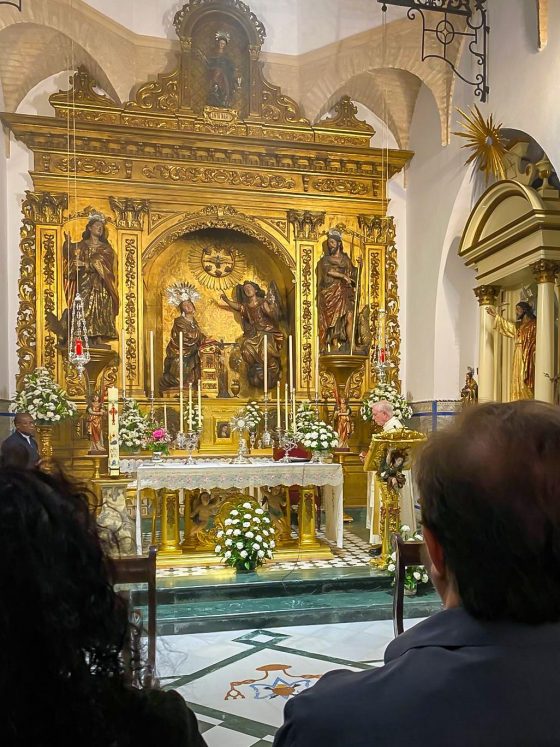 2025-05-11 vigilia oracion vocaciones nativas (3)