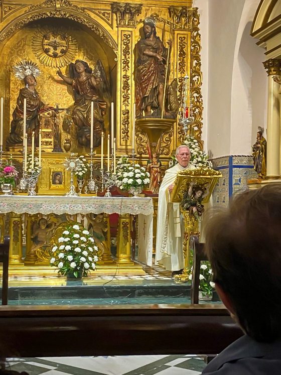 2025-05-11 vigilia oracion vocaciones nativas (5)