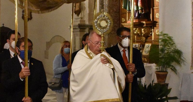 Ha partido un sacerdote entregado y un verdadero amigo. Adiós, Pepe Díaz