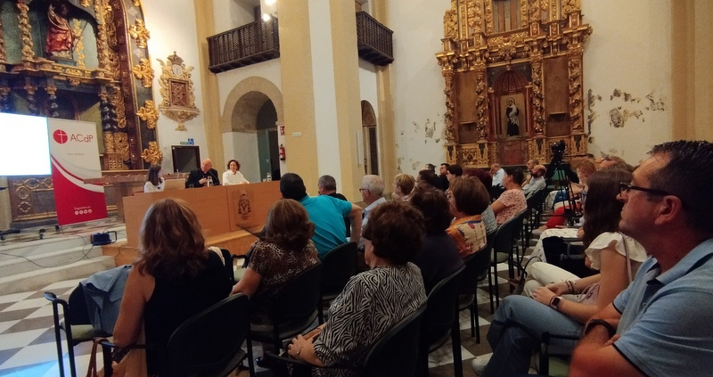 La ACdP de Guadix terminó el curso con una conferencia sobre la Inteligencia Artificial