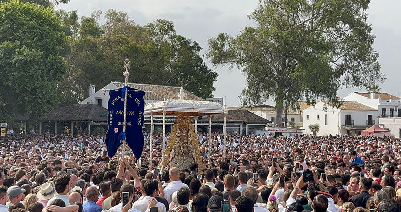 Las Hermandades del Rocío de Guadix y de baza ya volvieron de su encuentro con la Blanca Paloma