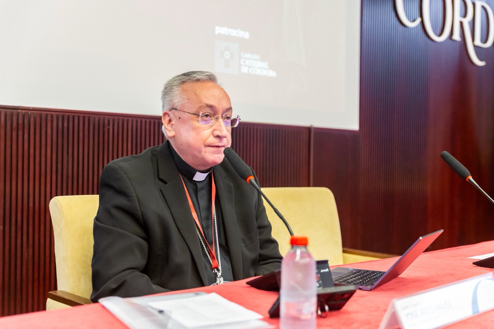 Monseñor Rico Pavés ponente en el Congreso “Símbolo: Luz de Nicea”
