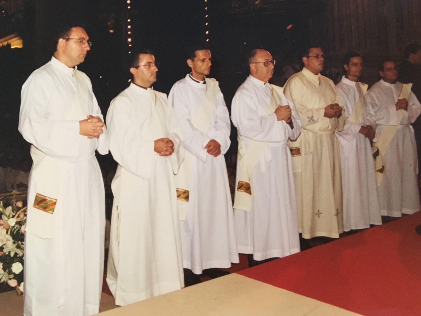 Ordenación sacerdotal del 2 de septiembre del año del Gran Jubileo del 2000