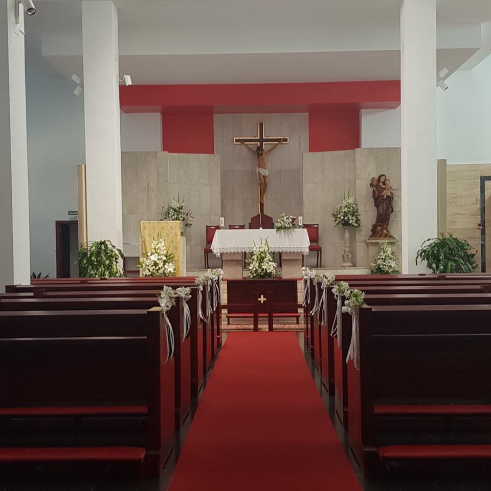 El sacerdote D. Alejandro González Márquez toma posesión de la parroquia de Santa María del Mar de Rota