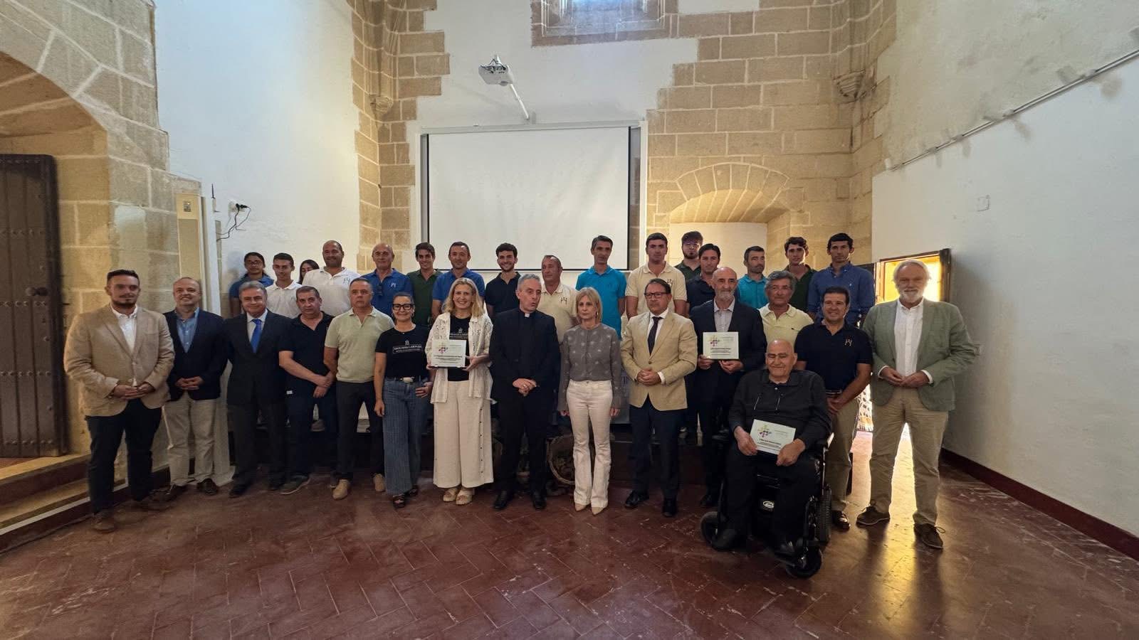 El Monasterio de la Cartuja de Santa María de la Defensión acoge la gala de premios del Clúster Turístico Destino Jerez