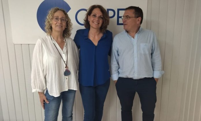 COPE ESPEJO ALMERIA: 10 años de Koopera y la bendición de «Mambré, calor y café»: dos proyectos ilusionantes de Caritas diocesana