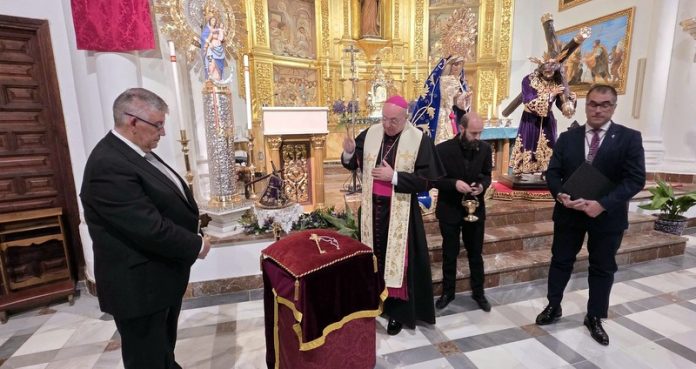 El Ayuntamiento de Guadix entregó las llaves de la ciudad a Nuestro Padre Jesús Nazareno, con motivo del cuarto centenario de su Hermandad