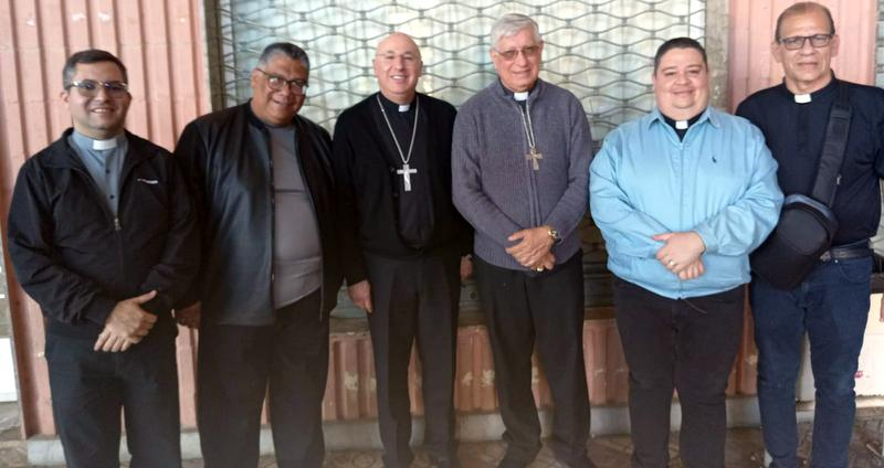El obispo de Maracay visitó Guadix y a los dos sacerdotes de su diócesis que hay en tierras accitanas