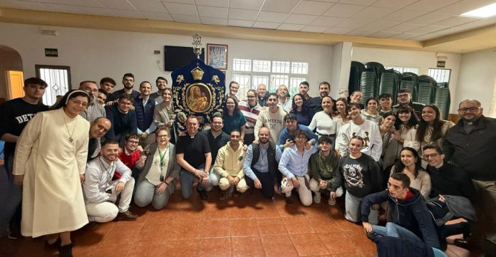 Los jóvenes diocesanos peregrinan al Santuario de la Virgen de la Cabeza: una experiencia de fe, alegría y fraternidad