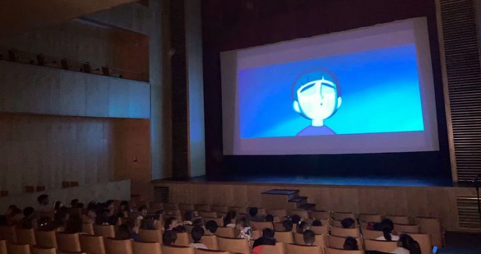 Manos Unidas organizó una nueva tarde de Cine en Valores para los escolares de Guadix
