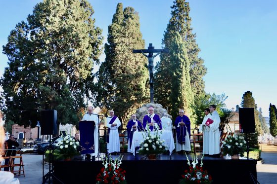 Misa en el Cementerio de San Fernando (5)