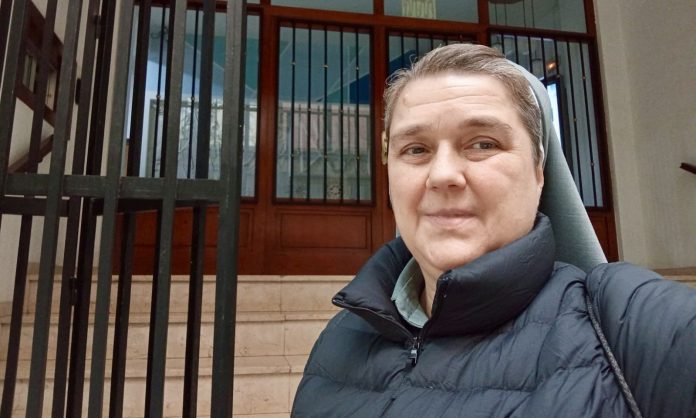 COPE ESPEJO ALMERÍA: La hermana Inma R.M.I