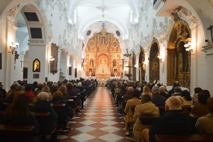 El arciprestazgo de Priego celebra la vigilia de la Inmaculada