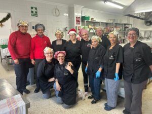 El comedor social Padre Cruceyra necesita más apoyo para mantener su labor solidaria