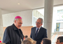 Visita pastoral al Colegio Monaita-Mulhacén