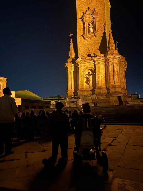Cursillos de Cristiandad ofreció un viacrucis por los cristianos perseguidos y necesitados en el mundo (4)
