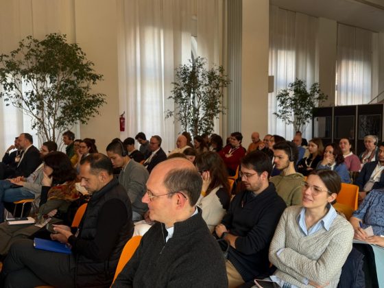 «óvenes en diálogo. La fraternidad como vínculo de paz (2)