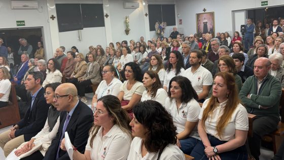 Parroquia San José, Dos Hermanas, Eucaristía (24)