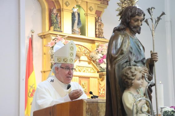Parroquia San José, Dos Hermanas, Eucaristía (31)