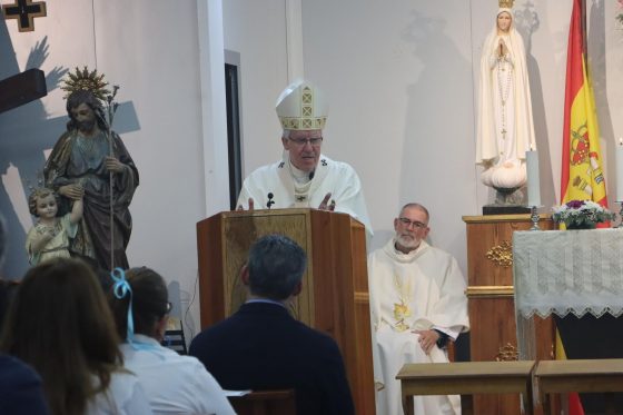 Parroquia San José, Dos Hermanas, Eucaristía (30)