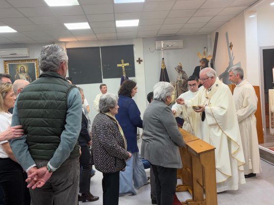 Parroquia San José, Dos Hermanas, Eucaristía (28)