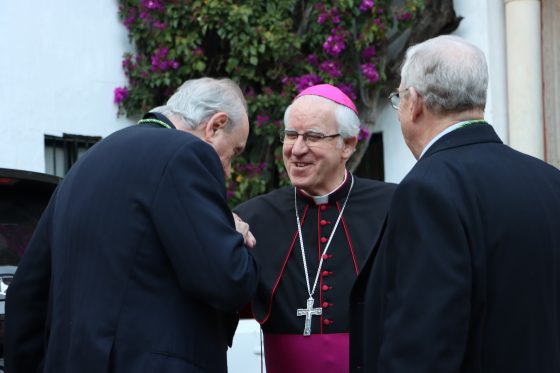 Viacrucis de la Pía Unión, Sevilla, monseñor Saiz Meneses (2)