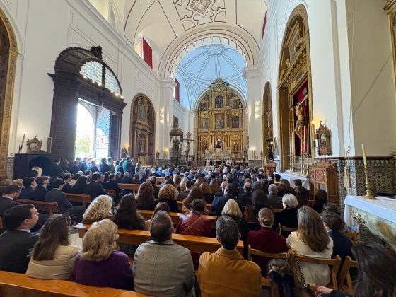 Función principal de instituto de la Hermandad de la Hiniesta, Sevilla (14)