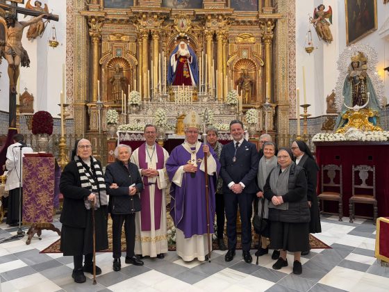 Función principal de instituto de la Hermandad de la Hiniesta, Sevilla (2)