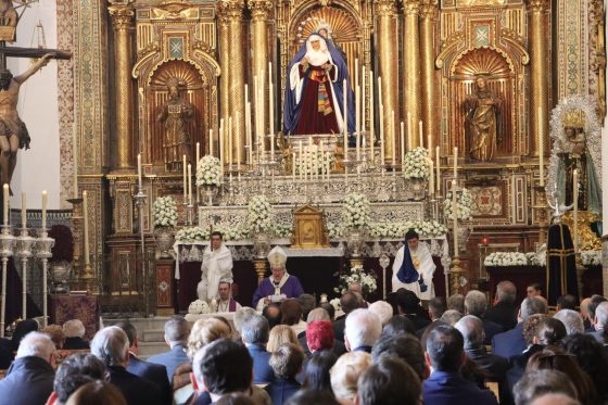 Función principal de instituto de la Hermandad de la Hiniesta, Sevilla (5)