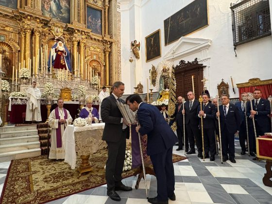 Función principal de instituto de la Hermandad de la Hiniesta, Sevilla (7)