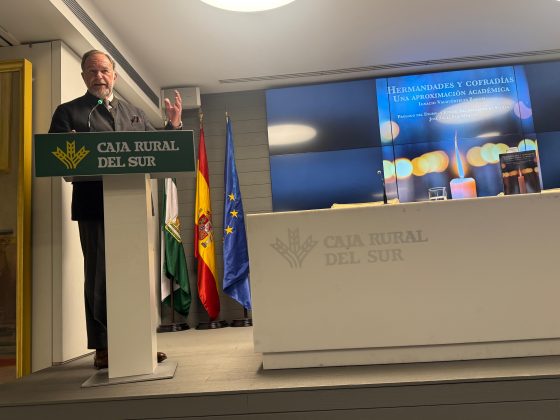 Presentación del libro ‘Hermandades y cofradías’. Una aproximación académica’ (3)