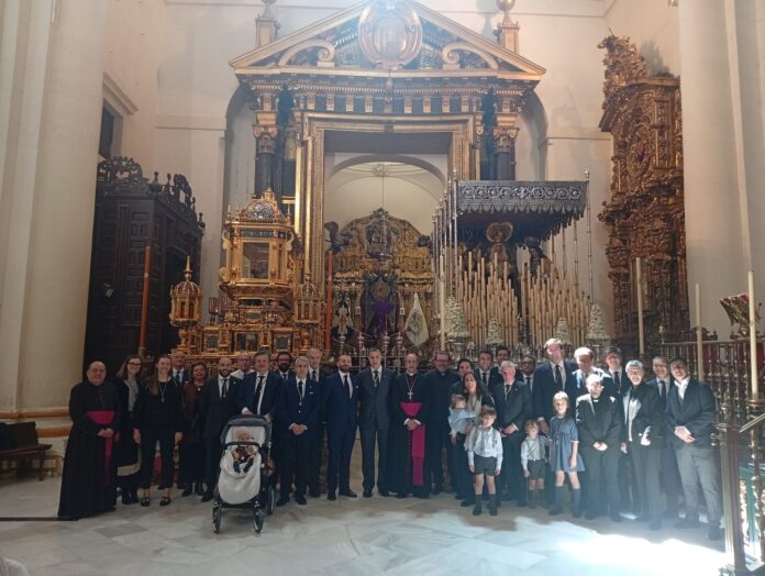 El Santo Sepulcro recibe al Obispo en un Viernes Santo diferente