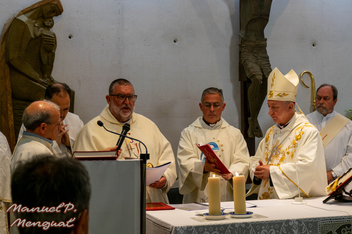La parroquia de San José Obrero de El Puerto de Santa María celebra la toma de posesión de su párroco